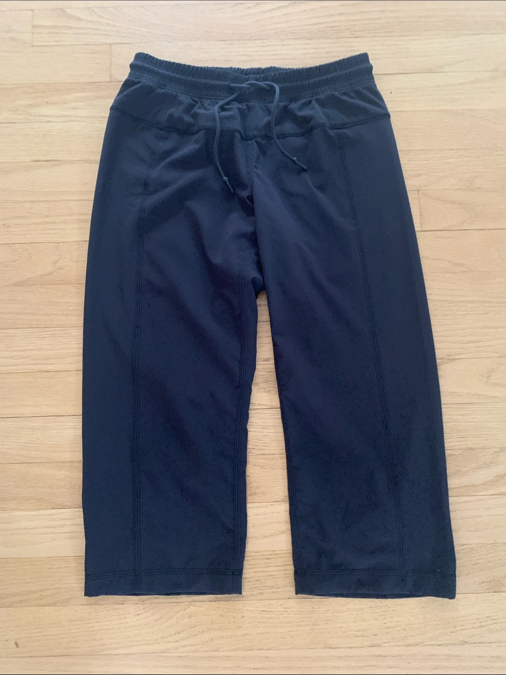 Lululemon Step Lively Crop Lightweight Athletic Pull On Pants Black Size 2